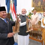 Momen Langka! Prabowo Bikin PM Modi Terpana Angklung!