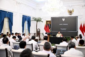 Terungkap! Rapat Maraton Prabowo 5 Jam: Koperasi Desa Jadi Kunci!