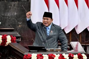 Suara Media 6 Keputusan Mengejutkan! Prabowo: Ultah Kementerian Cukup Tumpeng!