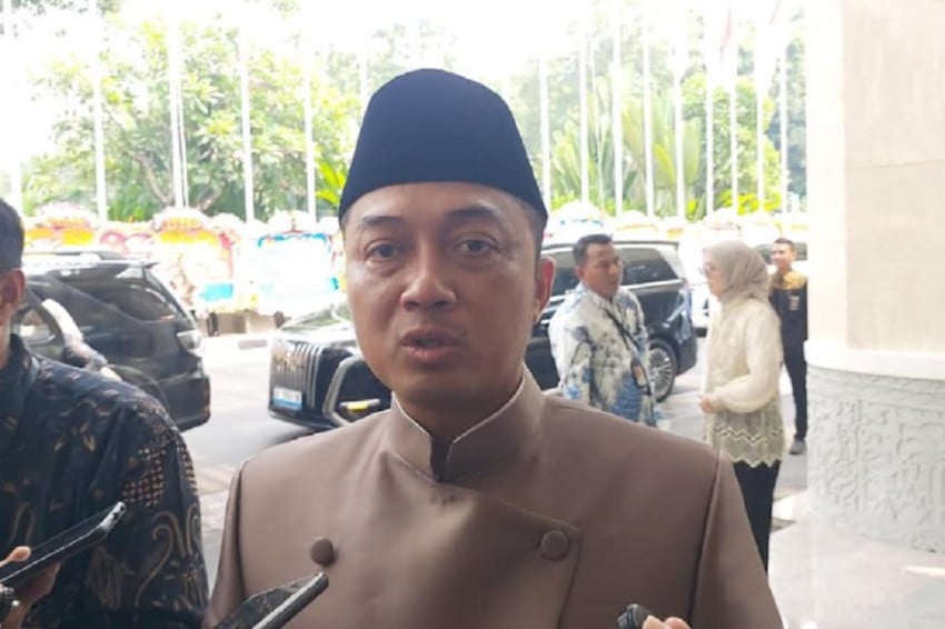 TERBONGKAR! Istana Bantah Penunjukan Haji Isam Tangani Karhutla