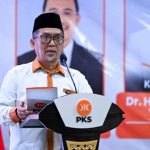 PKS Gebrak! Ekonomi Syariah Kunci Emas RI?