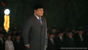 Suara Media 4 Malam Haru di Kalibata: Prabowo Pimpin Ziarah HUT RI ke-81!