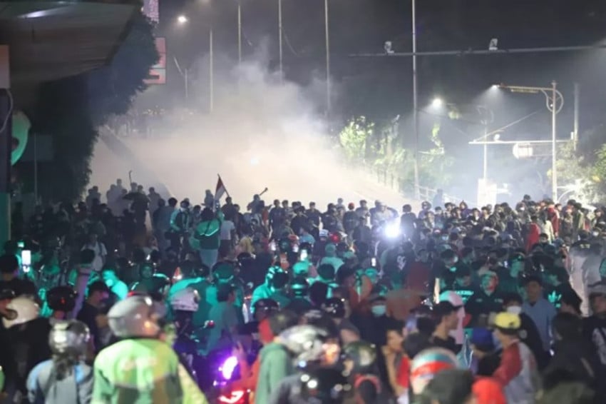 TERBONGKAR! Dalang di Balik Rusuh Agustus 2026?