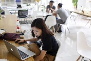 Suara Media 18 Darurat! Erupsi Anak Krakatau Paksa Kampus Daring, Ini Alasannya!