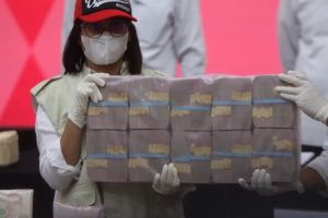 Suara Media 7 Pecah Rekor! KPK Sita 20 Koper Uang Ratusan Miliar di Bogor!