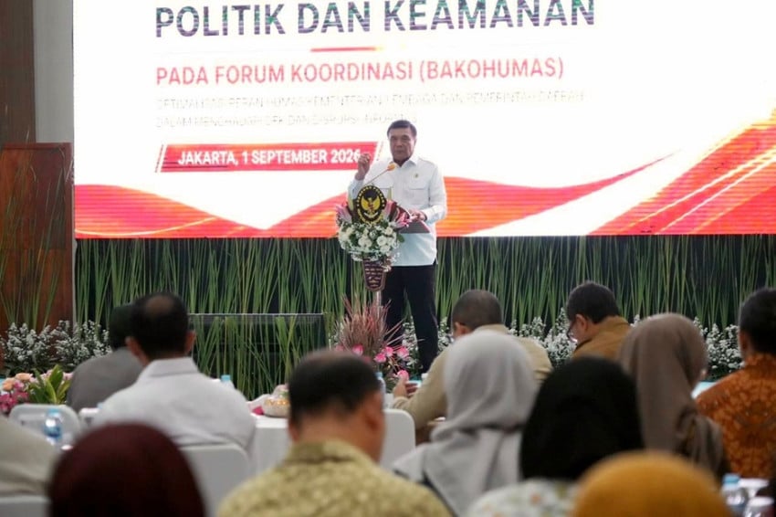 Waspada! Menko Polkam: Ruang Digital Medan Perang Informasi!