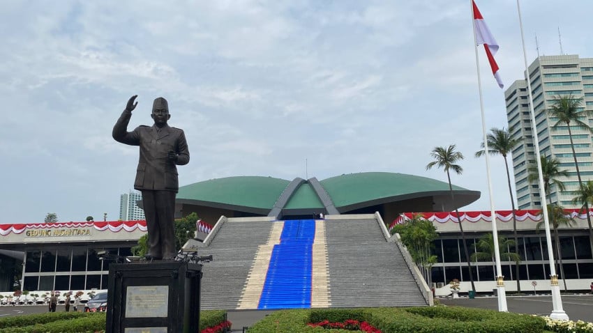 PAN Berang! Ambang Batas Parlemen >4% Langgar Konstitusi? 1 PAN Berang! Ambang Batas Parlemen >4% Langgar Konstitusi?