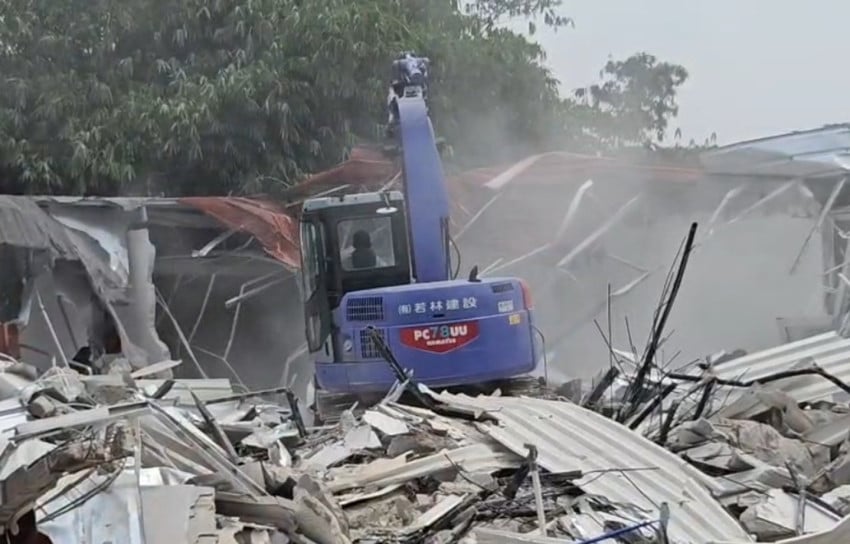 Klaster Mewah Lapas Cibinong Rata dengan Tanah!