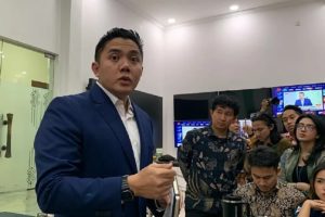 Seskab Teddy Jadi Tameng Utama Prabowo, Menteri Lain Ciut?