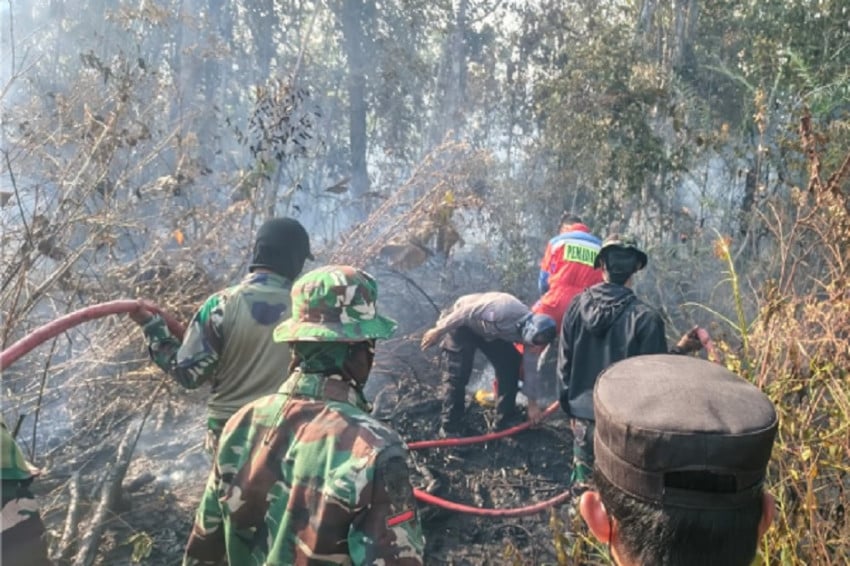 Viral! Aksi TNI di Karhutla & Bencana Raih Apresiasi! 1 Viral! Aksi TNI di Karhutla & Bencana Raih Apresiasi!