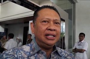Suara Media 5 Gugatan Ijazah Gibran Kandas, Bamsoet: Bola Bukan di MK!