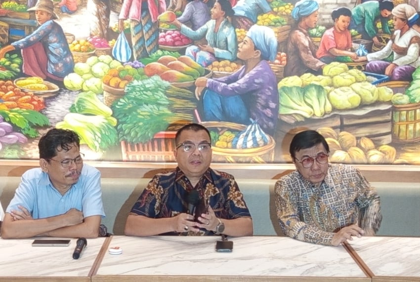 Gibran Terancam Diskualifikasi? Ini Kata Denny! 1 Gibran Terancam Diskualifikasi? Ini Kata Denny!