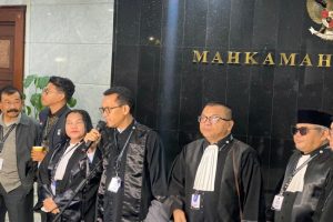 Suara Media 7 Prediksi Mengejutkan Denny Indrayana Soal MK!