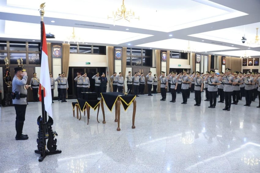 Kapolri Lantik 27 Pejabat Strategis Polri! 1 Kapolri Lantik 27 Pejabat Strategis Polri!