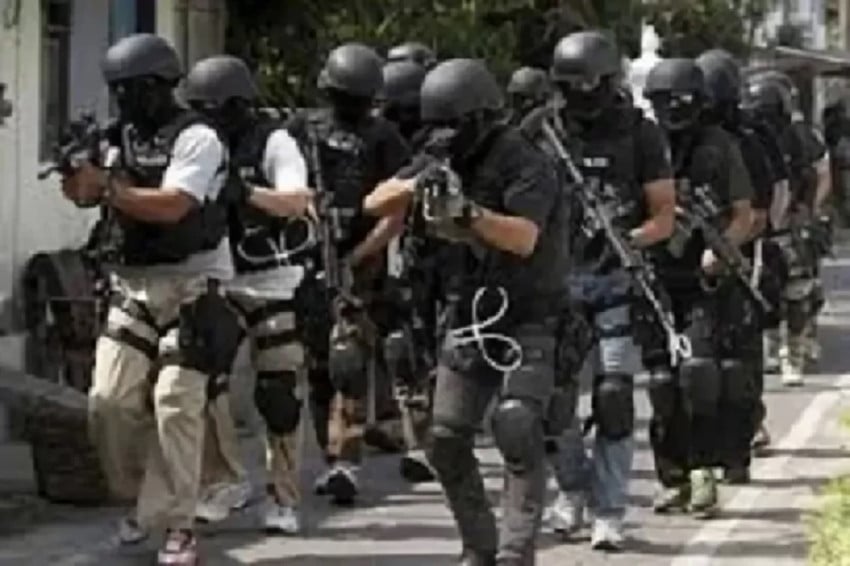 Gebrakan Baru! 14 Perwira Densus 88 Resmi Dimutasi