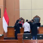 Sidang Panas! Tim Hukum Tifa Serang Saksi JPU