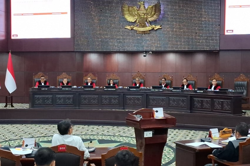 Gugatan Ijazah Gibran: Relawan Minta MK Tolak!